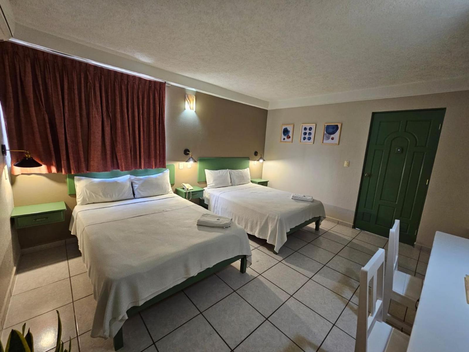 Hotel Punto Poza Rica Екстер'єр фото